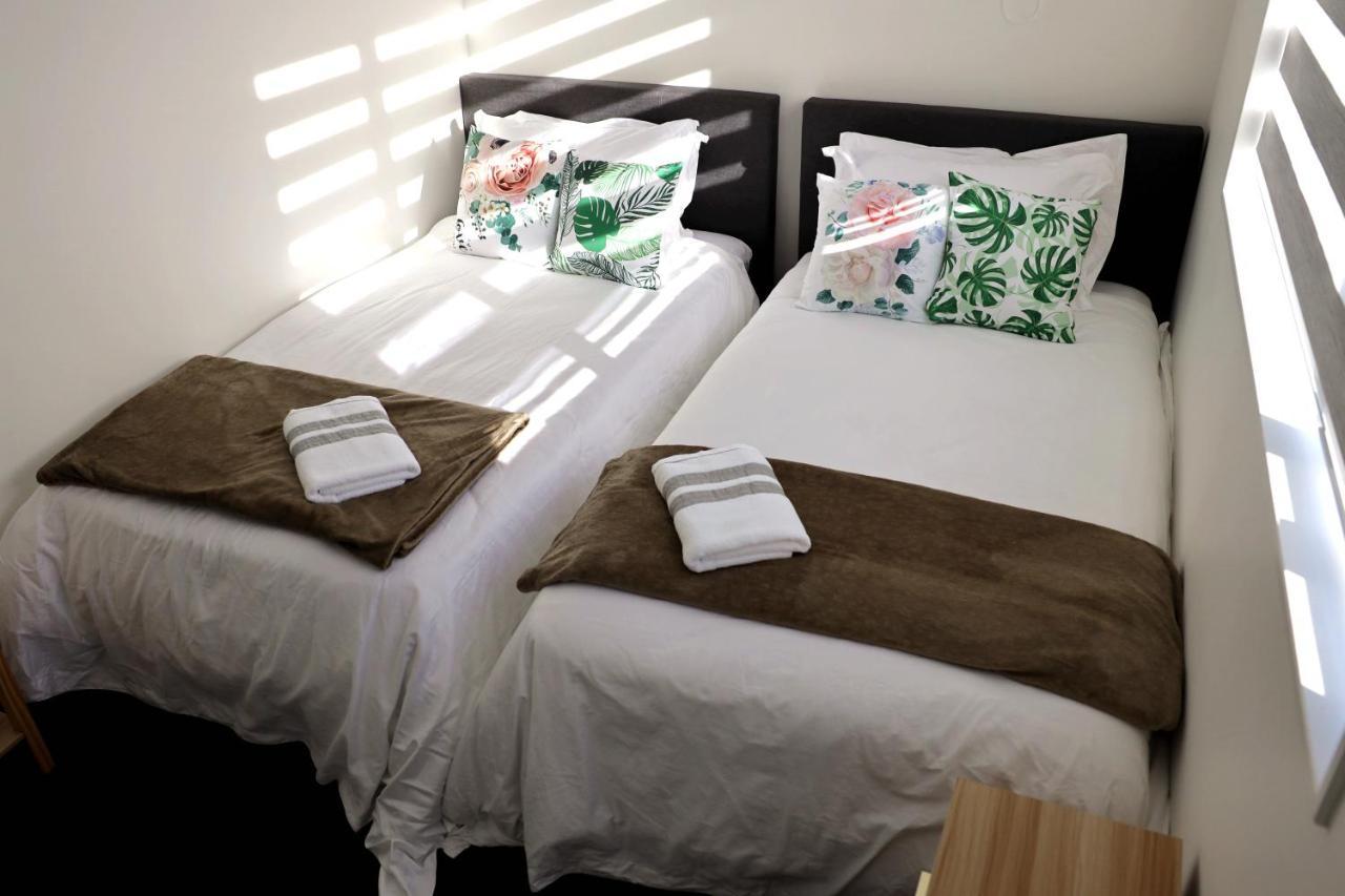 Appartamento Luxury Brand New Designer Living Auckland Esterno foto