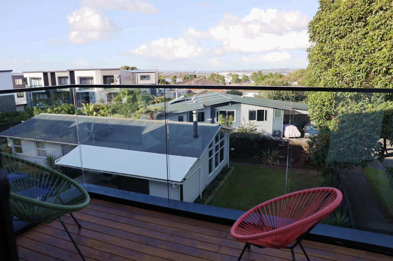 Appartamento Luxury Brand New Designer Living Auckland Esterno foto