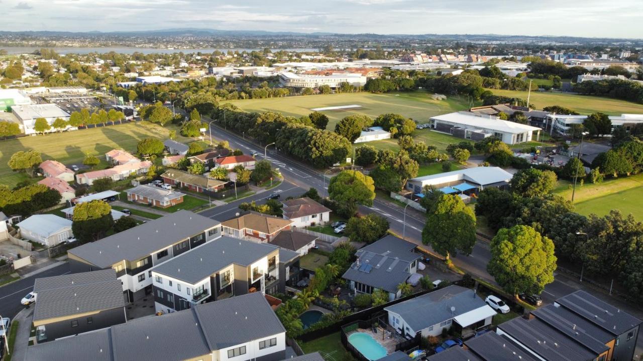Appartamento Luxury Brand New Designer Living Auckland Esterno foto