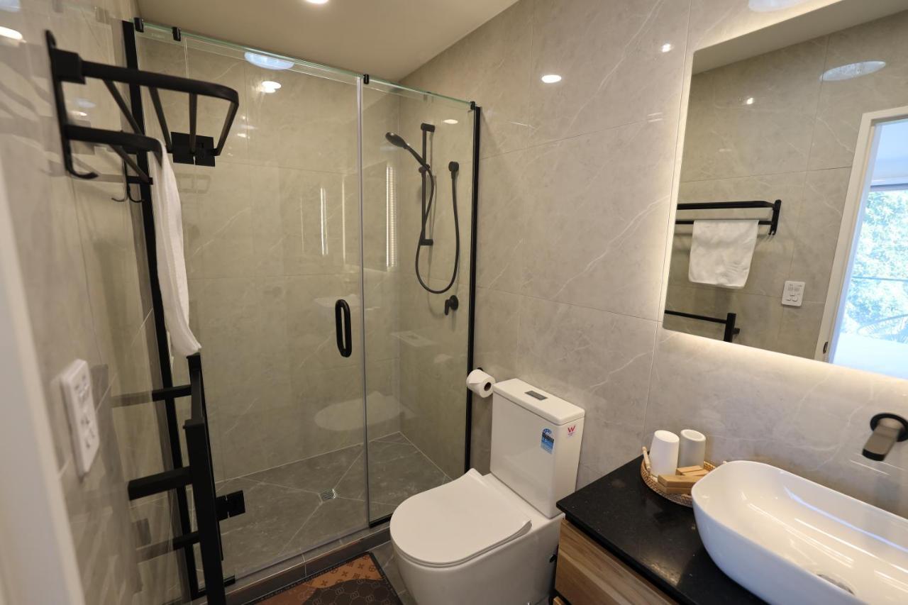 Appartamento Luxury Brand New Designer Living Auckland Esterno foto