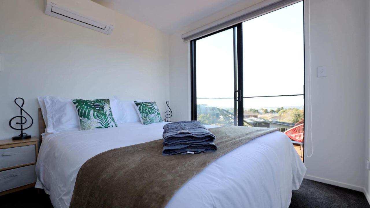 Appartamento Luxury Brand New Designer Living Auckland Esterno foto