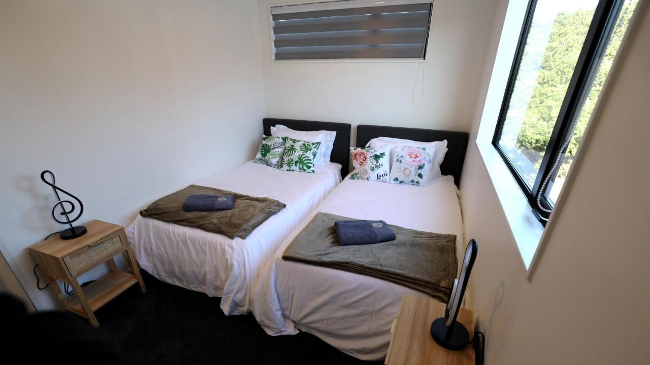 Appartamento Luxury Brand New Designer Living Auckland Esterno foto